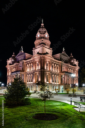 Vászonkép The Troy, Ohio courthouse