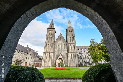 Belgique Wallonie Maredsous abbaye monastere eglise religion tourisme patrimoine architecture photo