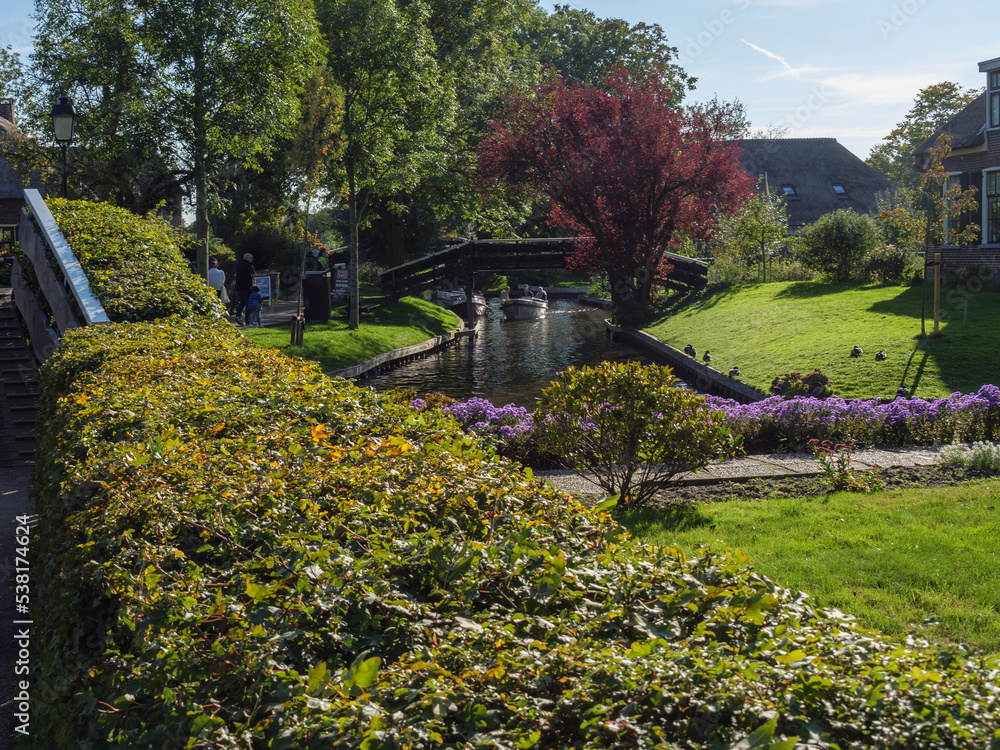 Fototapeta premium Giethoorn in den Niederlanden