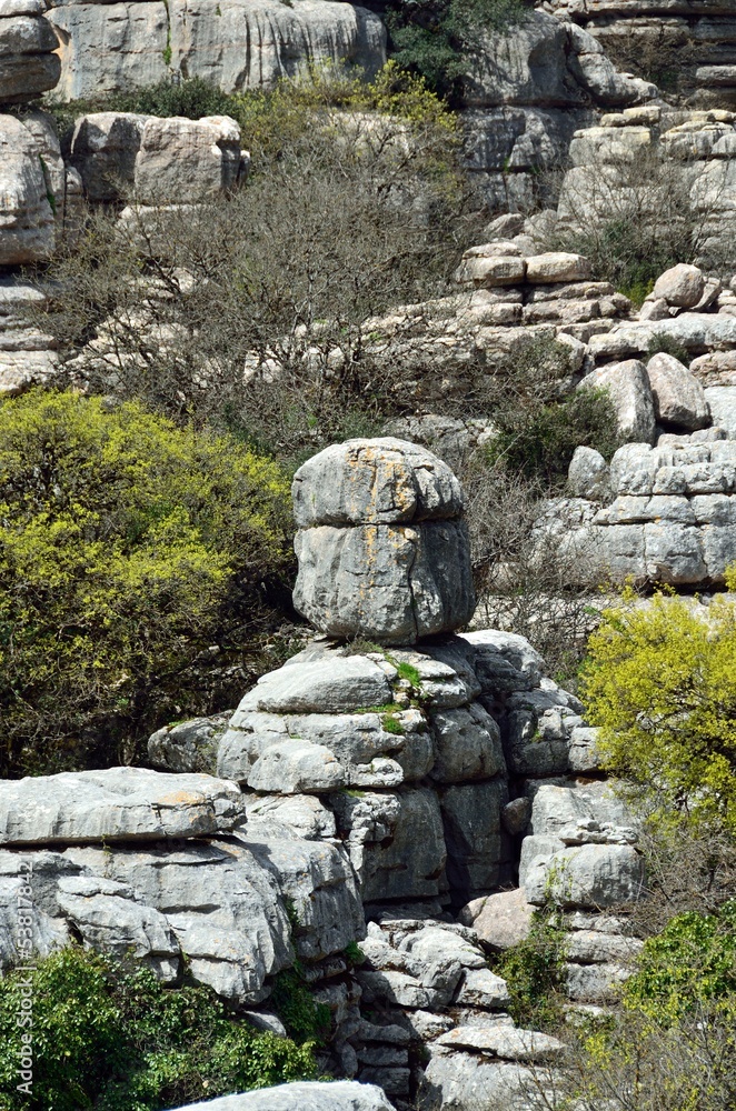 El Torcal de Antequera, paisaje kárstico en un paraje natural patrimonio mundial de la UNESCO.