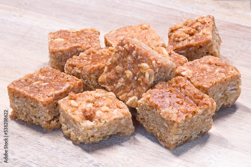 Ten oatmeal flapjacks