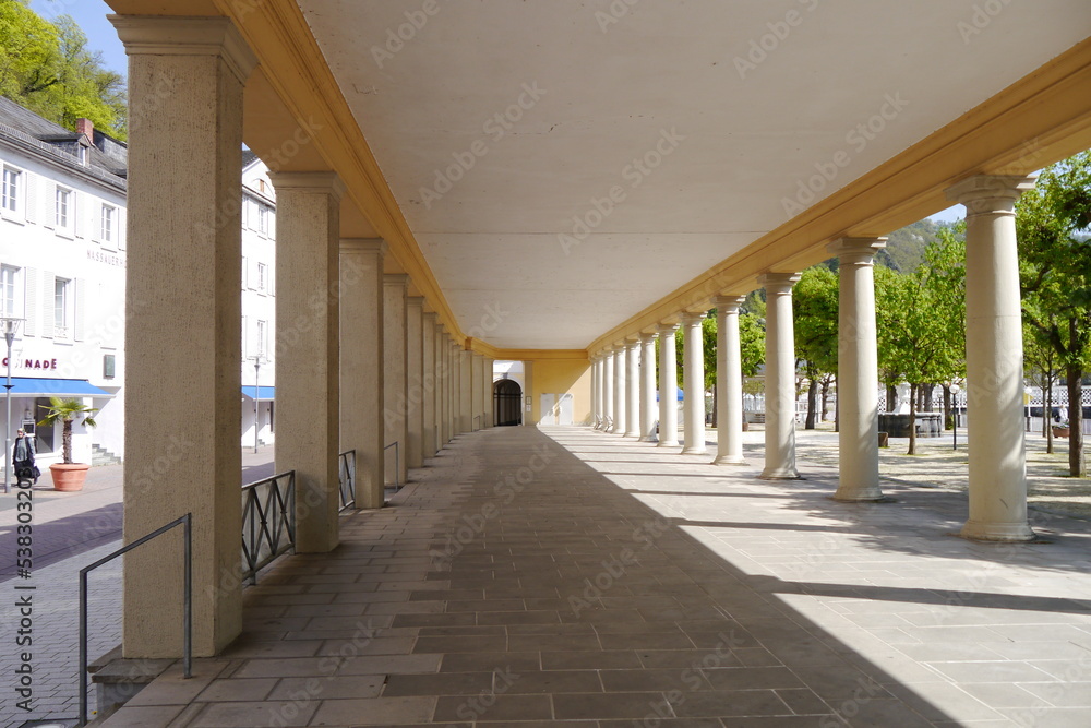 Kolonnaden im Kurbereich von Bad Ems Kolonnaden im Kurbereich von Bad Ems