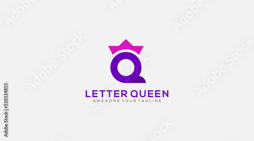 Modern Letter Q queen logo design vector
