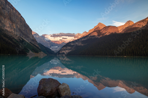 lake louise banff national park © Jenna