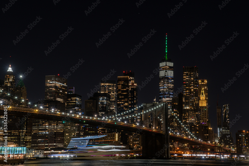 Naklejka premium city at night