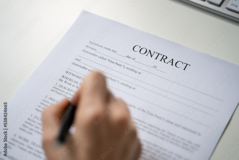 Obraz premium Legal Document Signature