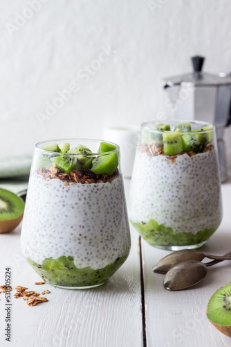 Chia pudding with kiwi and granola. Healthy eating. Vegetarian food. Breakfast.