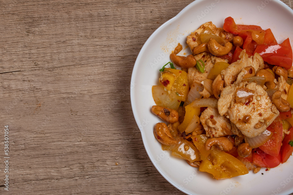 Stir Fried Sweet Chili Chicken with Cashew Nuts Stir Fried Sweet Chili Chicken with Cashew Nuts