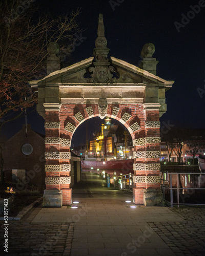 Fotomurale Tor am Delft in Emden