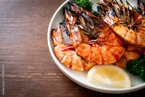 Schilderij op canvas grilled tiger prawns or shrimps