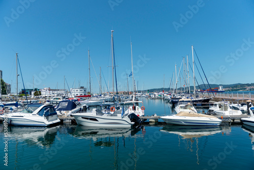 puerto de vigo barcos yates barcas 2022 