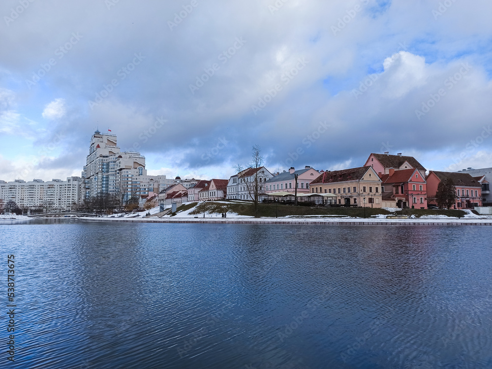 Obraz premium Old building in historical center of Minsk. Winter daytime in the Trinity Suburb in Minsk