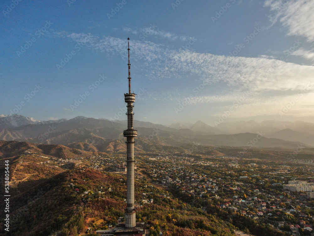 Fototapeta premium tv tower and mountains 3
