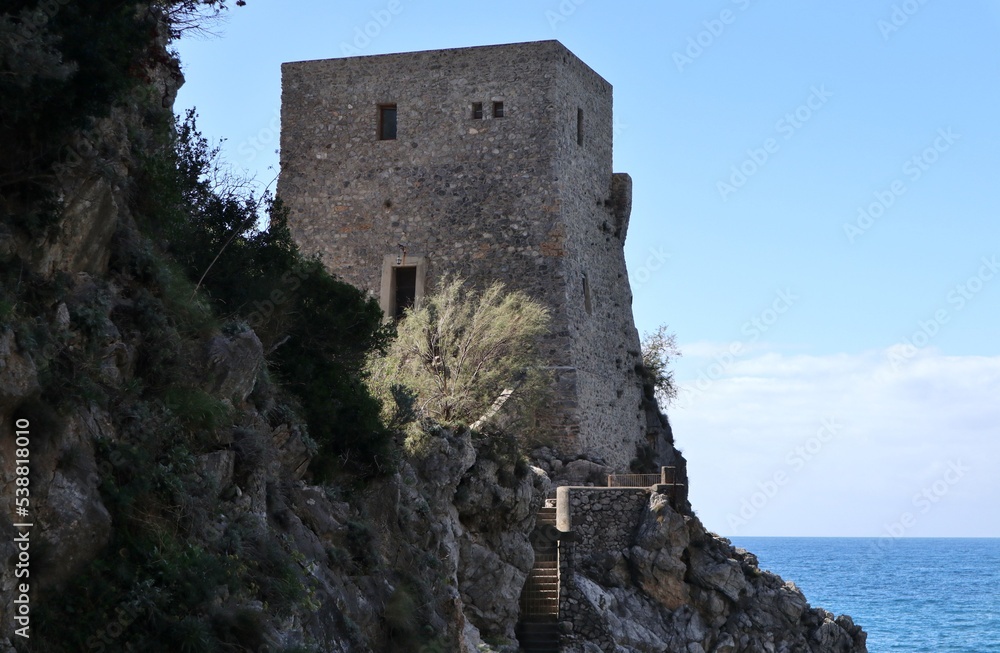 Praiano - Torre Grado sulla costa di Vettica Maggiore