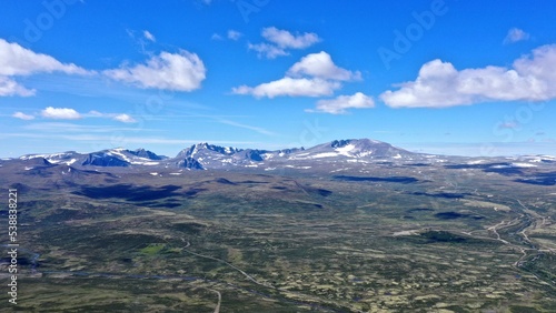 plateau et montagne au centre de la Norv  ge Hardangervidda  