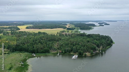 sur les bords du lac Mälar (Mälaren) en Suède 