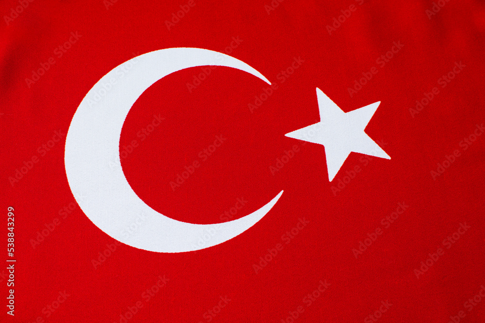 Celebrating Memorial Day is written on the Turkish flag.