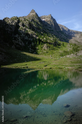 Fototapeta Naklejka Na Ścianę i Meble -  Lakes of San Bernolfo and Colle Lounge, beautiful hiking path between the french Alps and Piedmont (Italy) near the Collalunga Pass