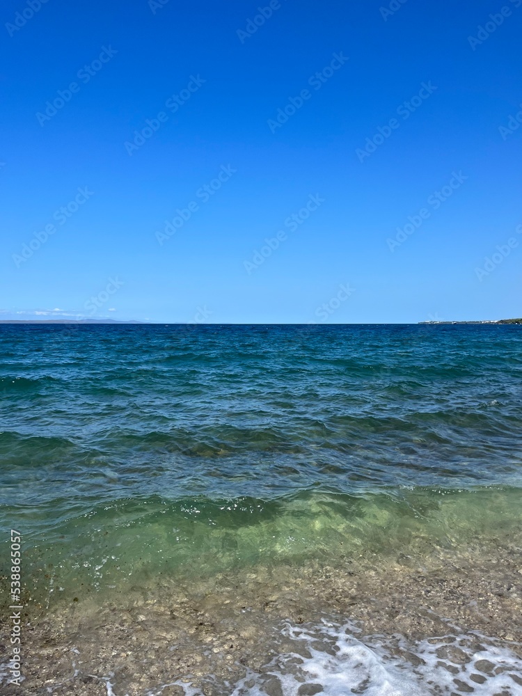 bright blue sea horizon, seascape with blue sea, natural background