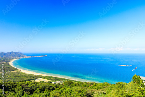 初秋の火山山頂から見た景色　福岡県糸島市　The view from the top of the Mt.Hiyama in early autumn. Fukuoka prefecture Itoshima city.