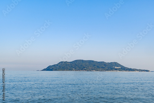 青空の能古島の風景 © Fukuoka Jokei