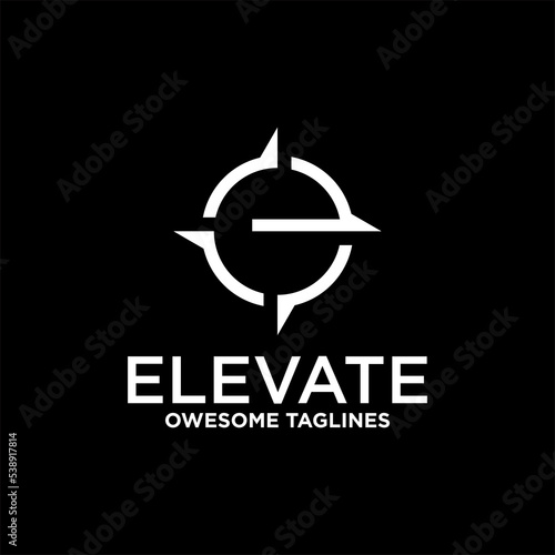 e letter target logo design vector