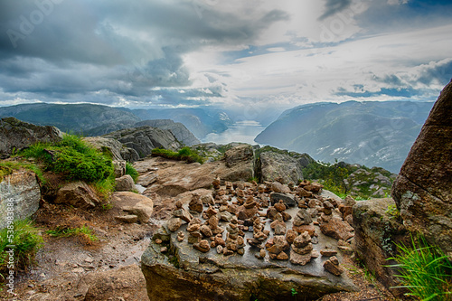 Preikestolen Norwegen - Wandertour photo