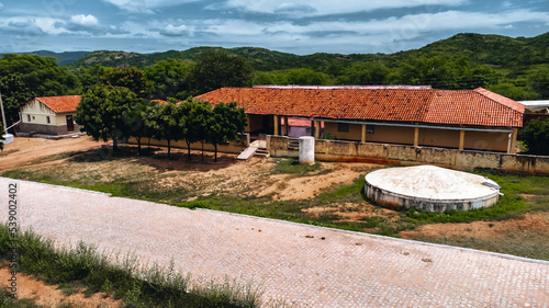 Povoado Vila Vilarejo Fazenda Cidade Pequena Rural Barra Parelhas Bacurau Rio Grande do Norte Sertão Agreste Nordeste Nordestino Paisagem Aérea Drone