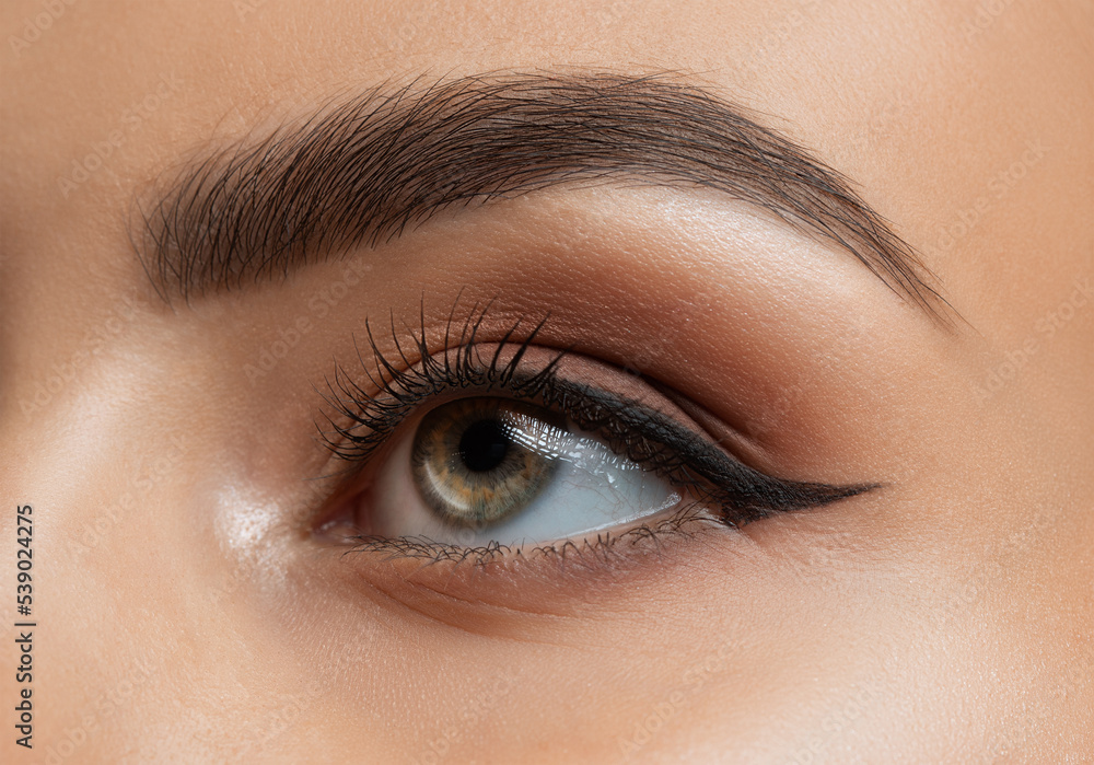 Long-lasting styling of the eyebrows and color the eyebrows. Eyebrow lamination. Professional make-up and face care. Long-lasting styling of the eyebrows and color the eyebrows. Eyebrow lamination. Professional make-up and face care.