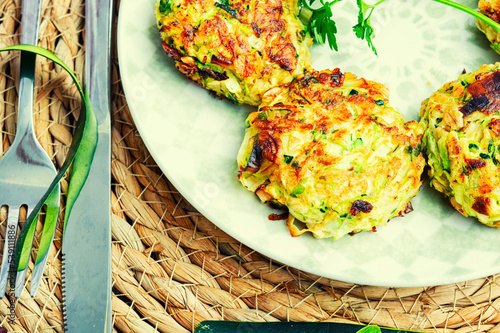 Canvas Print Vegan zucchini cutlets or fritter
