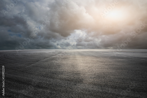 Obraz na płótnie Asphalt road and sky cloud background w salonie