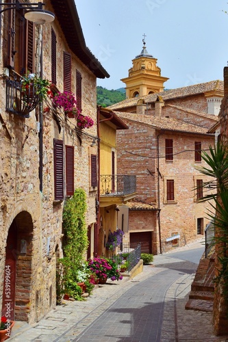 Fototapeta Naklejka Na Ścianę i Meble -  medieval village of Spello in the city of Perugia, Umbria, Italy
