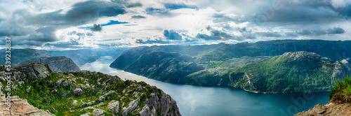 Preikestolen Norwegen - Wandertour - Fjord photo