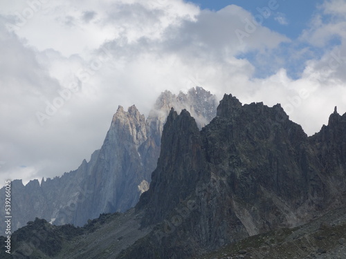 Aiguille de l M - Massif du Mont Blanc