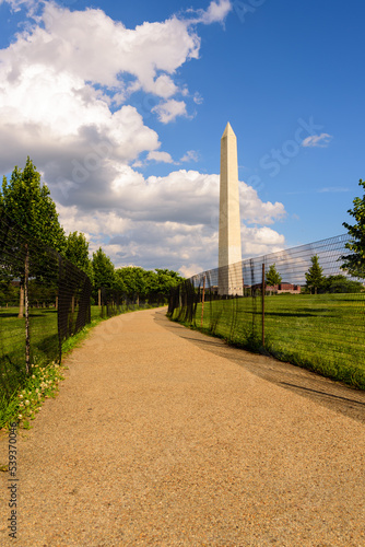 Washington Monument in daylight in Washington D.C. 