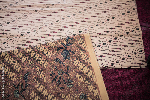 beautiful style in traditional Indonesian fabric