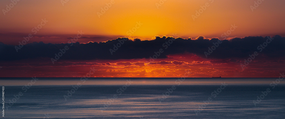Fototapeta premium Amanecer en Benidorm