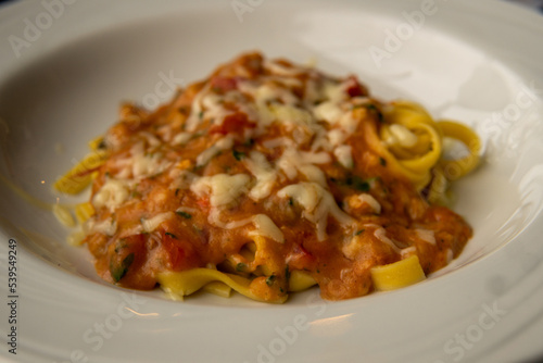 tagliatelle with bolognese sauce, italian pasta