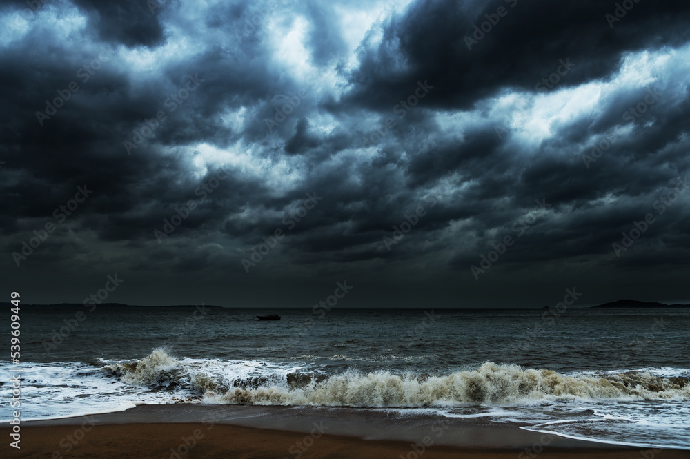 Storm seascape with dark clouds - obrazy, fototapety, plakaty 