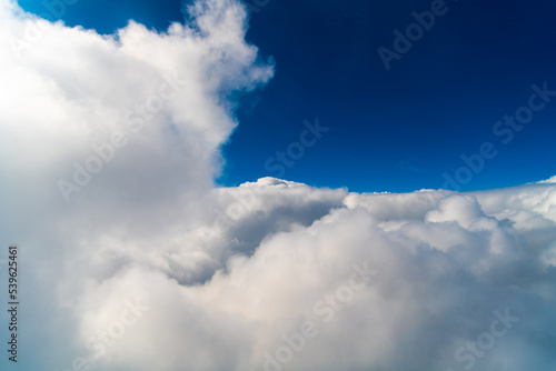 雲の上