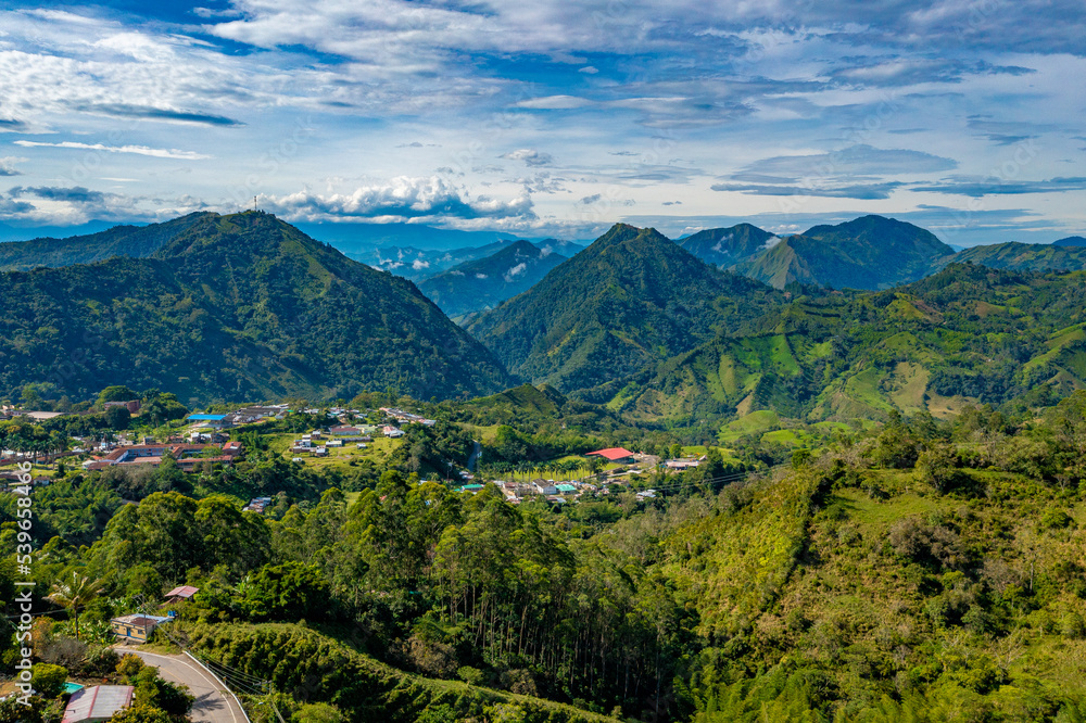 Fototapeta premium Colombia Landscapes Aerial View | Kolumbiens Landschaften aus der Luft 