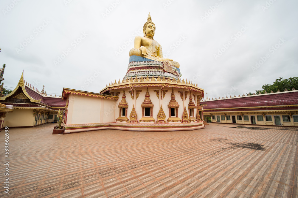 Fototapeta premium Wat Phra Thaen, beautiful temple at isan thailand. Ban Daeng, Phibun Rak District, Udon Thani, Thailand.