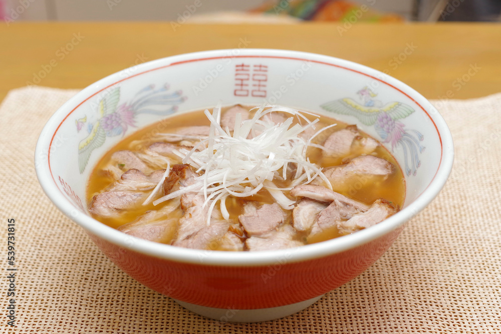 自家製チャーシューを使ったチャーシュー麺 自家製チャーシューを使ったチャーシュー麺
