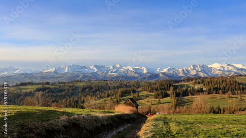 Wiosenna Panorama Tatr  © Wojciech Lisiński