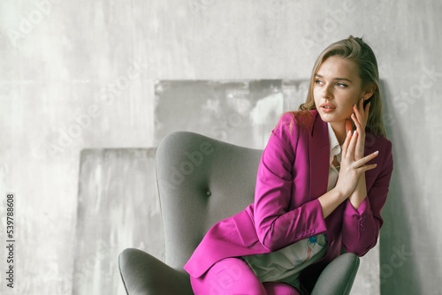 Φωτογραφία Young businesswoman
