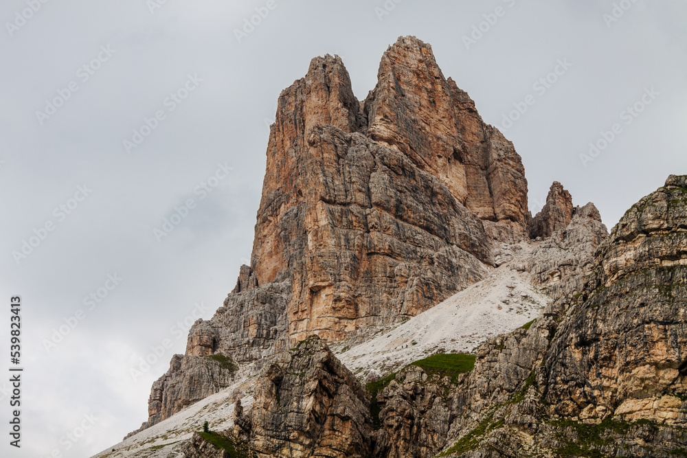 panorama góry dolomity lato
