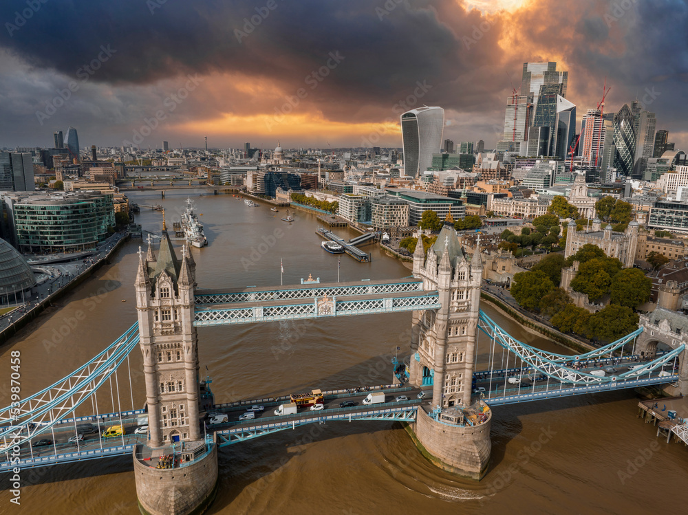 Fototapeta premium Aerial view of the Tower bridge, central London, from the South bank of the Thames. Iconic symbol of London.