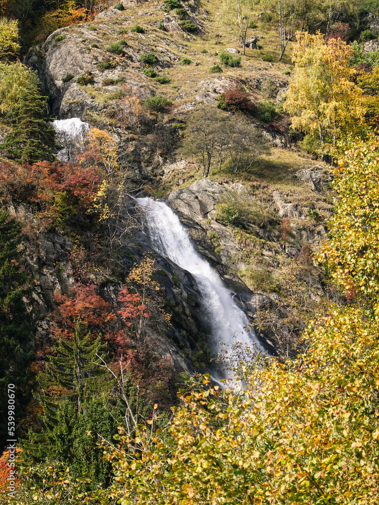 Partschinser Wasserfall bei Naturns Partschinser Wasserfall bei Naturns