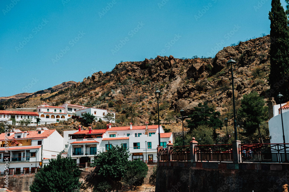 Paisajes de Gran Canaria. Montañas con mar y parques naturales. Viajes con encanto. Lugares de España.