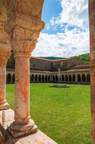 Abbaye de Saint-Michel de Cuxa,Pyrénées-Orientales,Occitanie,France. photo